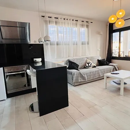 Chao Portonovo Puerto del Carmen (Lanzarote)