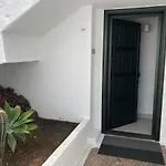 Chao Portonovo Apartment *